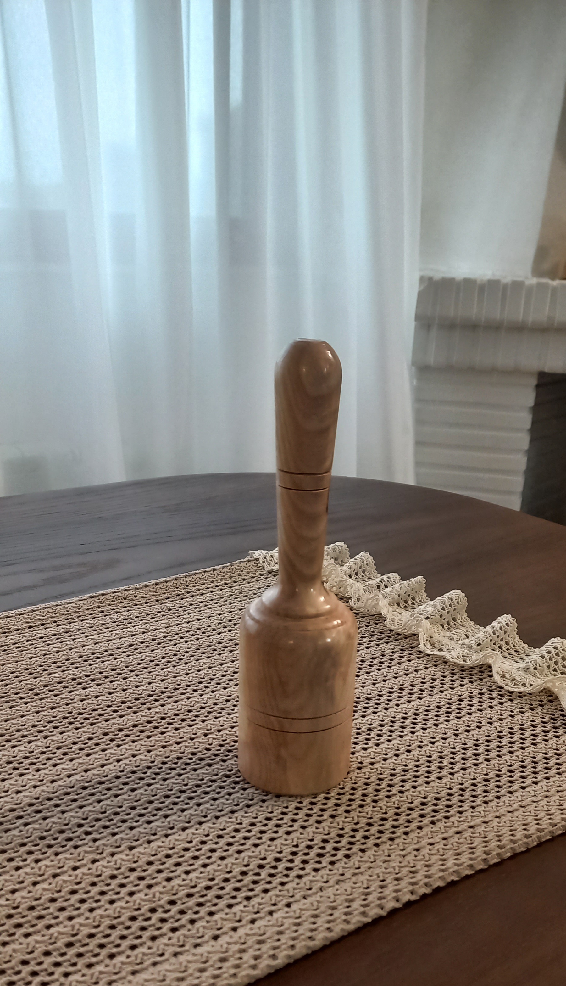 گوشتکوب چوبی
